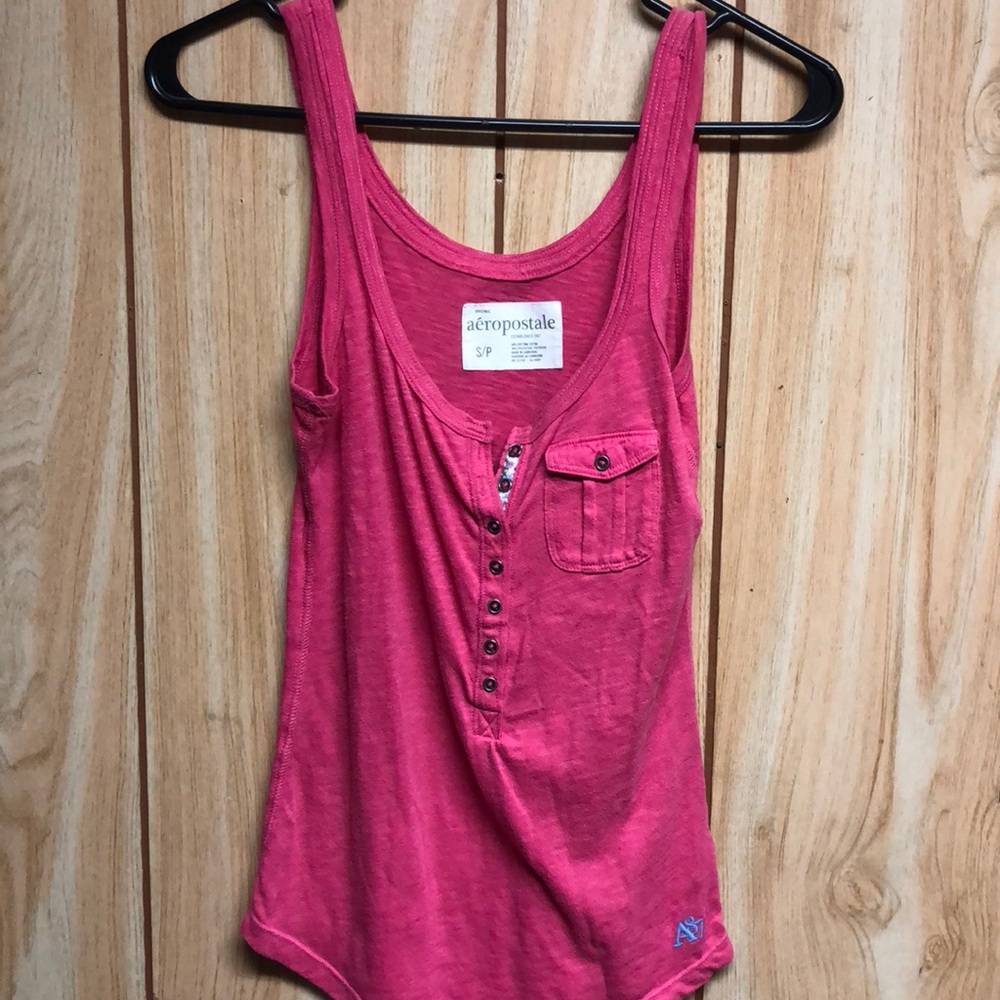 tank top!